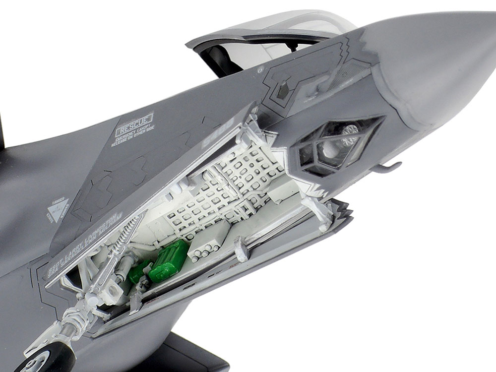 Lockheed Martin F-35A Lightning II 1/72 - 6