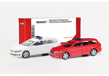 MiniKit 2 x VW Passat Variant with lightbar system