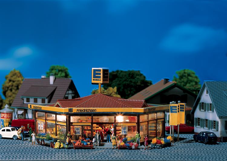 Stormarknad 'Edeka'