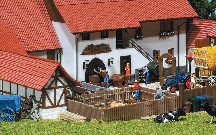 Trästaket, 437mm