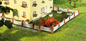 Trädgårdsstaket, 210mm