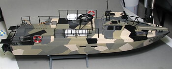 Combat boat CB90H 1/35
