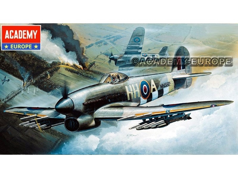 Hawker Typhoon IB 1/72, Academ