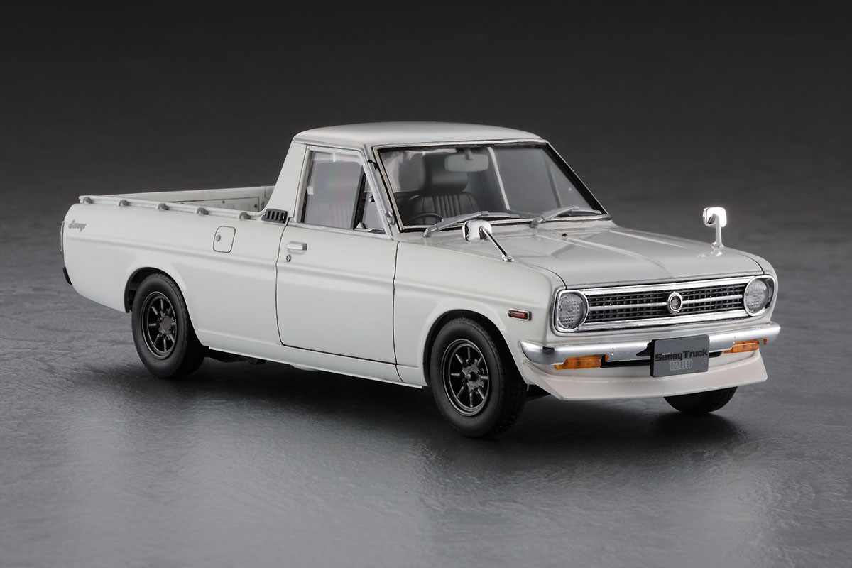 Nissan Sunny Truck w/Chin Spoiler 1/24 - 2