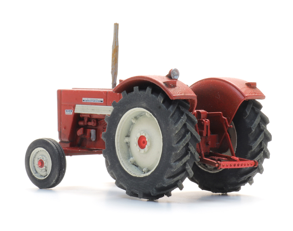 Traktor McCormick Internationa - 3