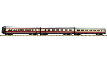 3 piece set: Additional coaches matching the „Alpen-See-Express'