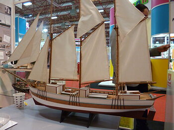 The Schooner Vega 1/35 (87 cm)