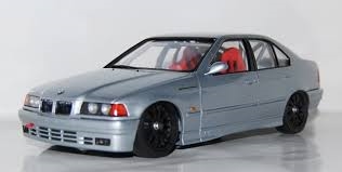 BMW 218i, 1/24