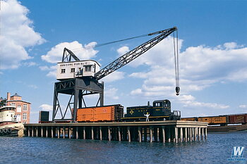 Pier & Traveling Crane