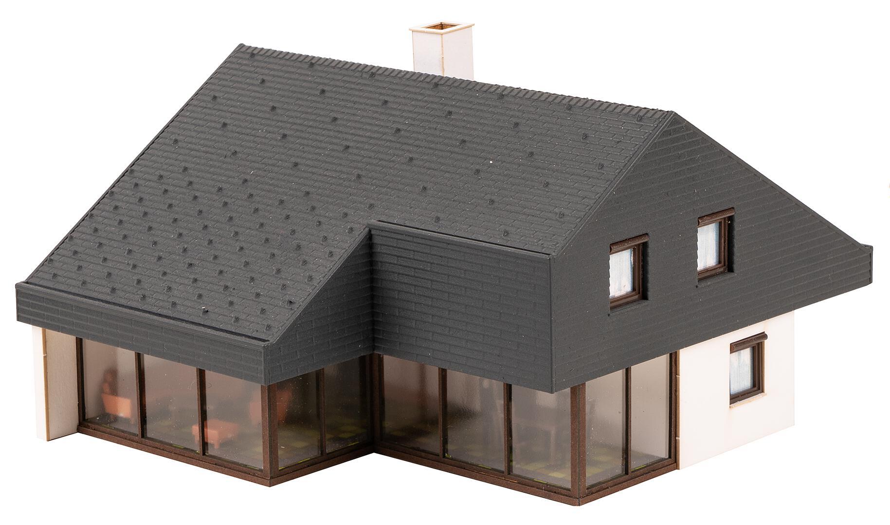 Architect’s house with sheets roof - 2