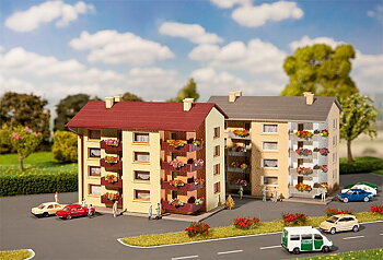 Apartment houses (2 pcs), Faller