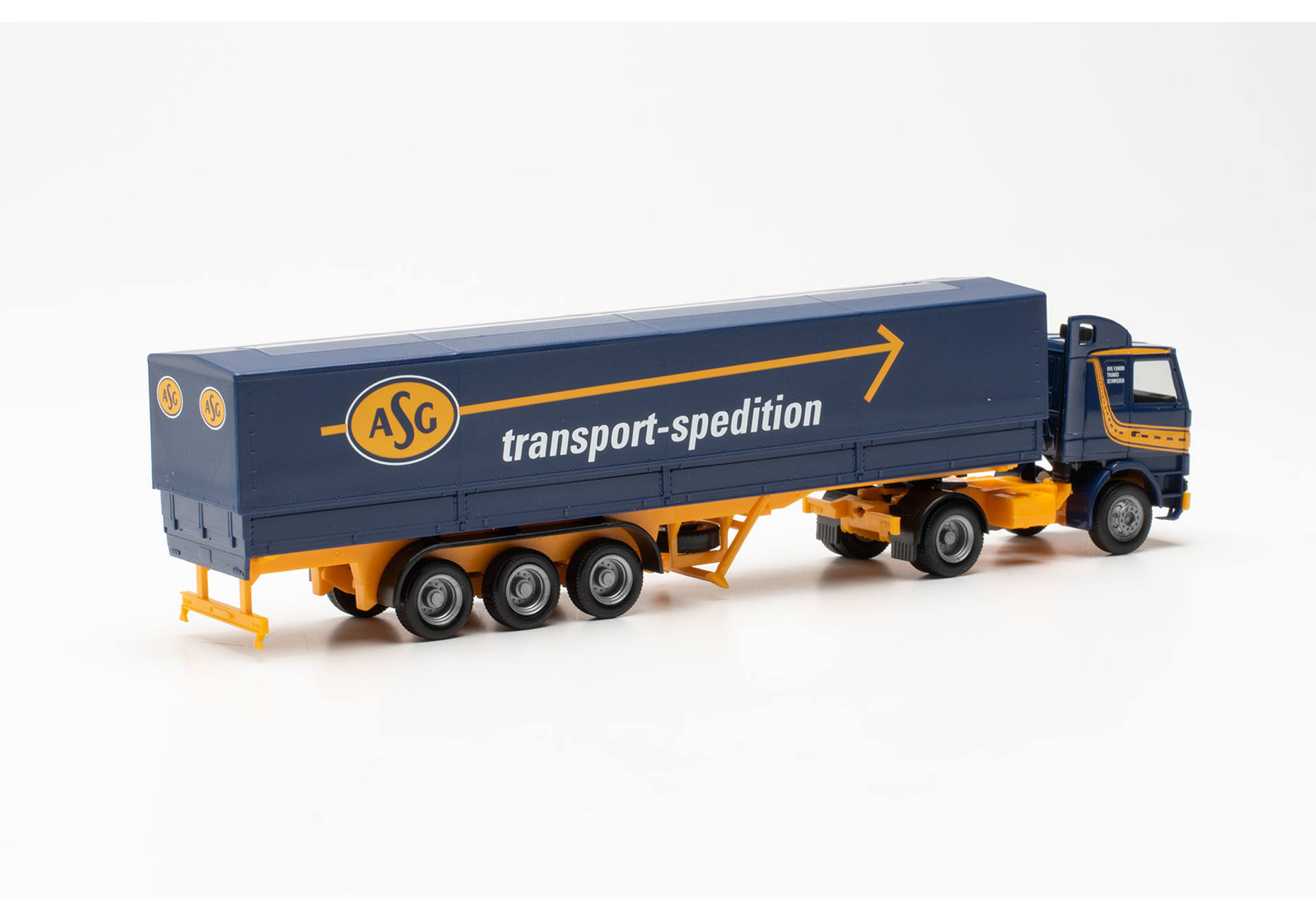 Scania 142 2a kapelltrailer 'ASG' (SE) - 2