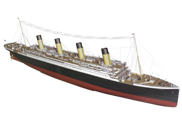 Titanic, träbyggsats (1:144)