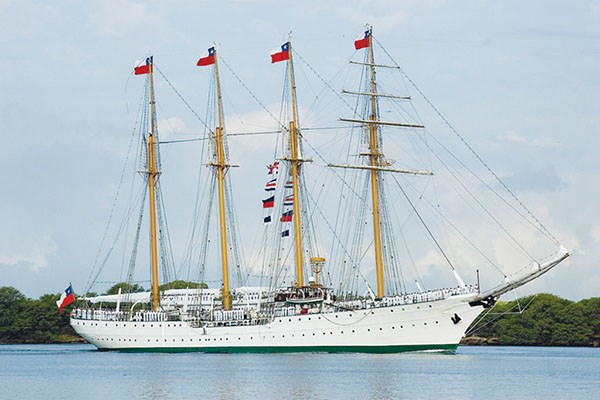 Skonaren Esmeralda, träbyggsats (1:100)