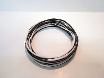Kabel svart/svart-vit 25mtr