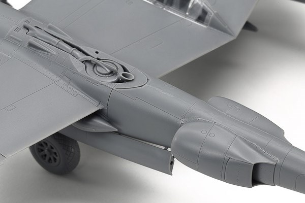 Lockheed P-38J Lightning 1/48 - 3