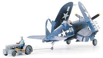 Corsair F4U-1D m. Traktor, 1/48