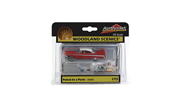 Parked For a Picnic - HO Scale