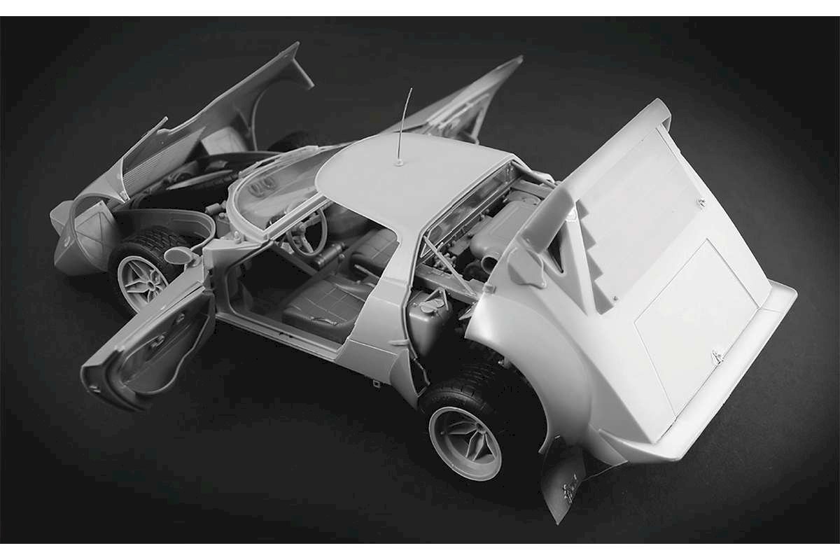 Lancia Stratos HF Gr.4 1/12 - 3