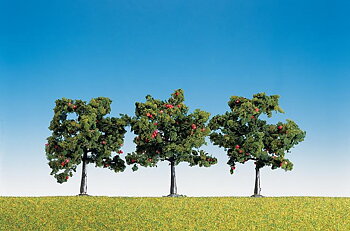 3 st äppelträd med frukt, höjd