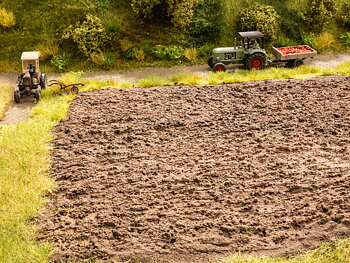 Plogad åkermark 21x19cm, H0