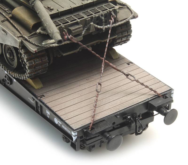 Chains and wedges Military Transport