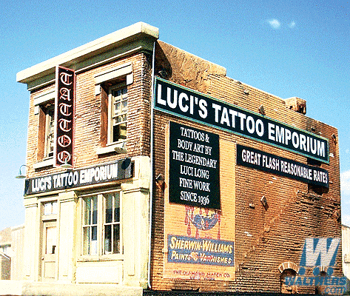 Luci's Tattoo Emporium - Kit
