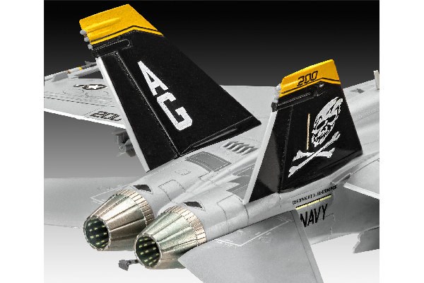 Model set: F/A-18F Super Hornet 1/72 - 4