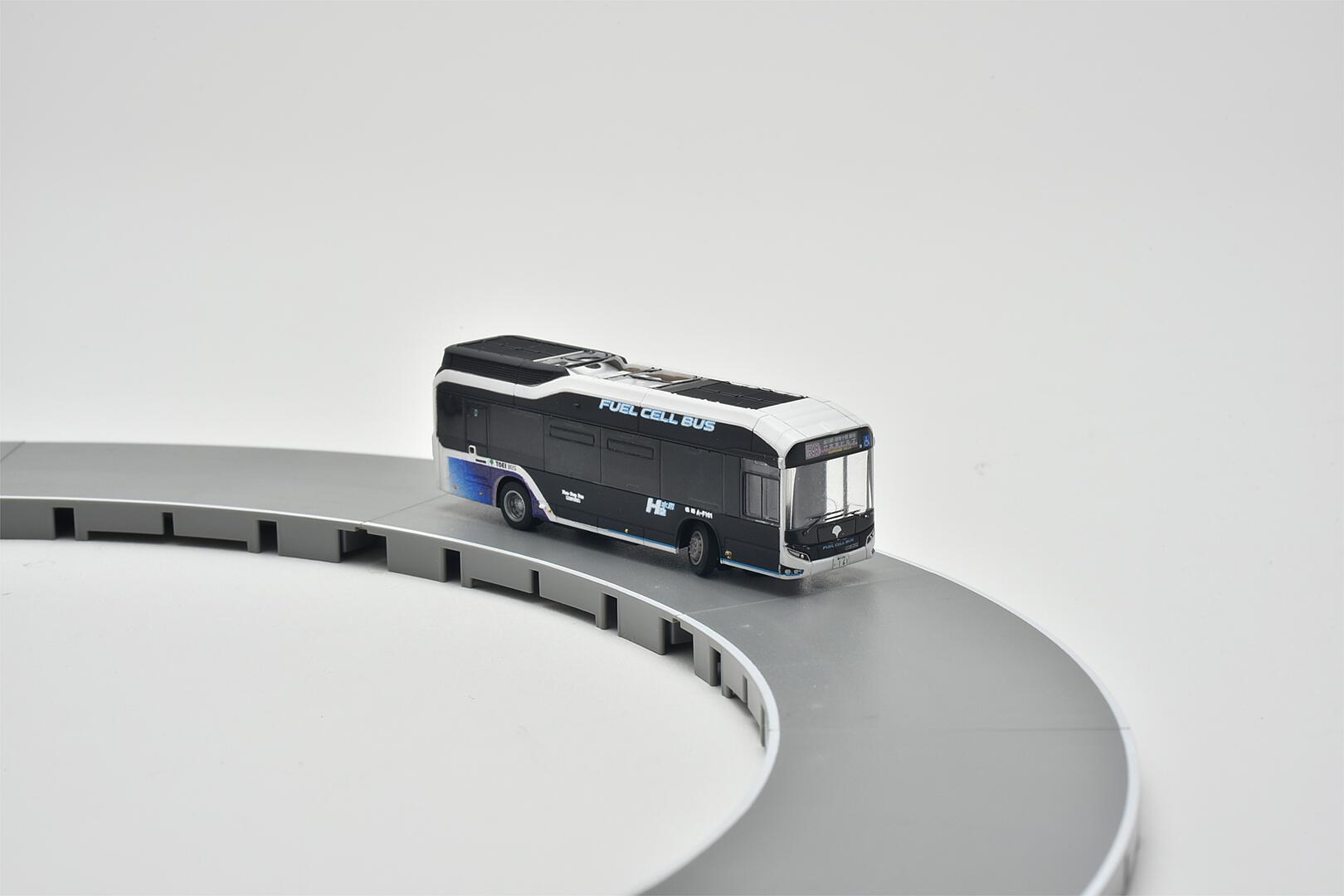Buss Toyota Sora - 2