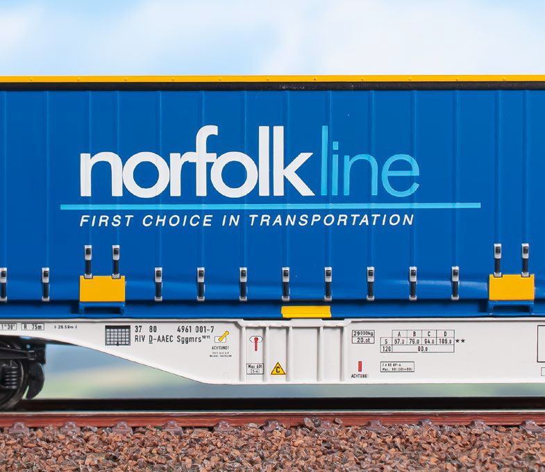 C-vagn Sggmrss 90 'BAS / Norfolkline' - 2