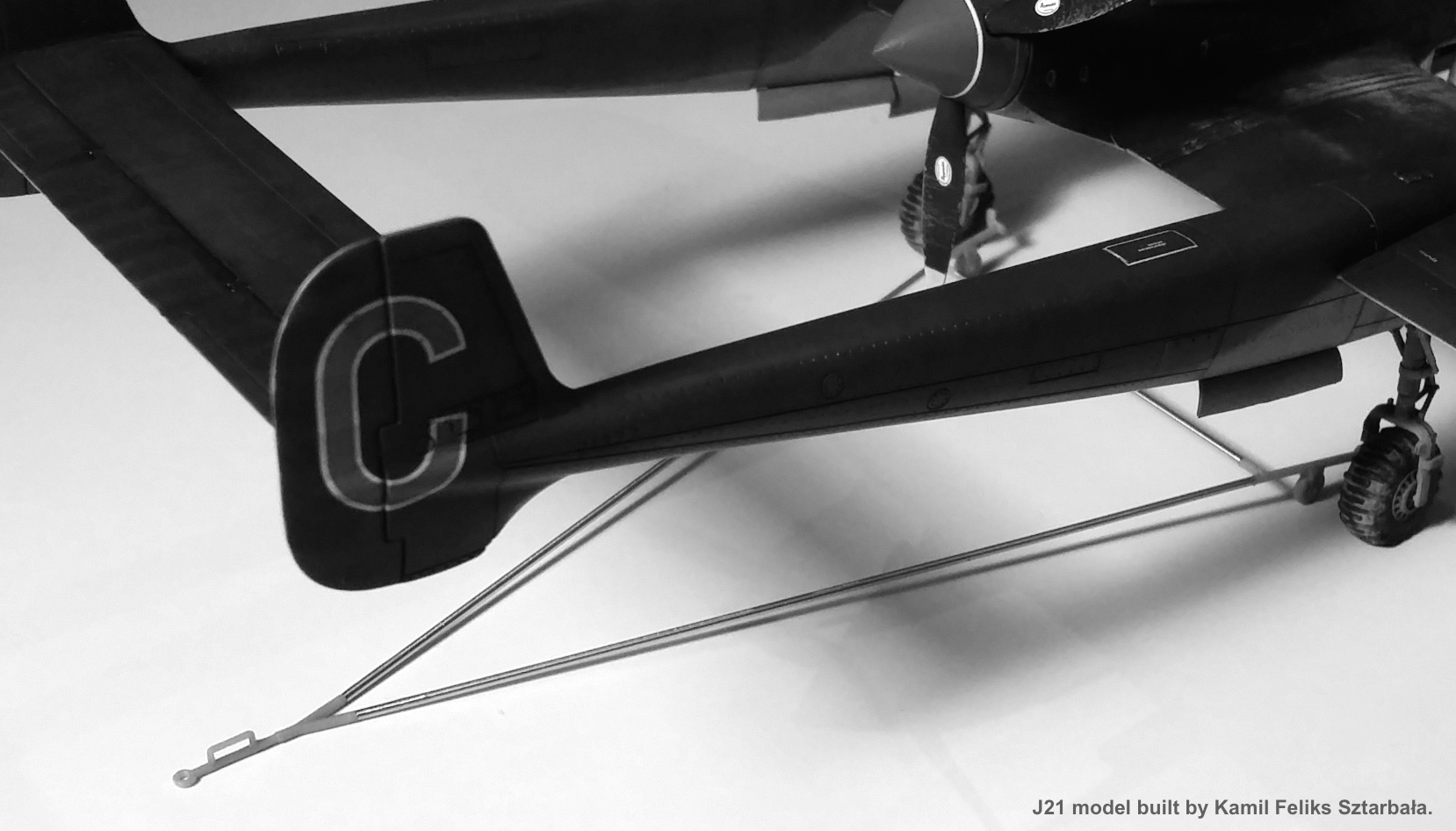 SAAB J21 tow bar - 2