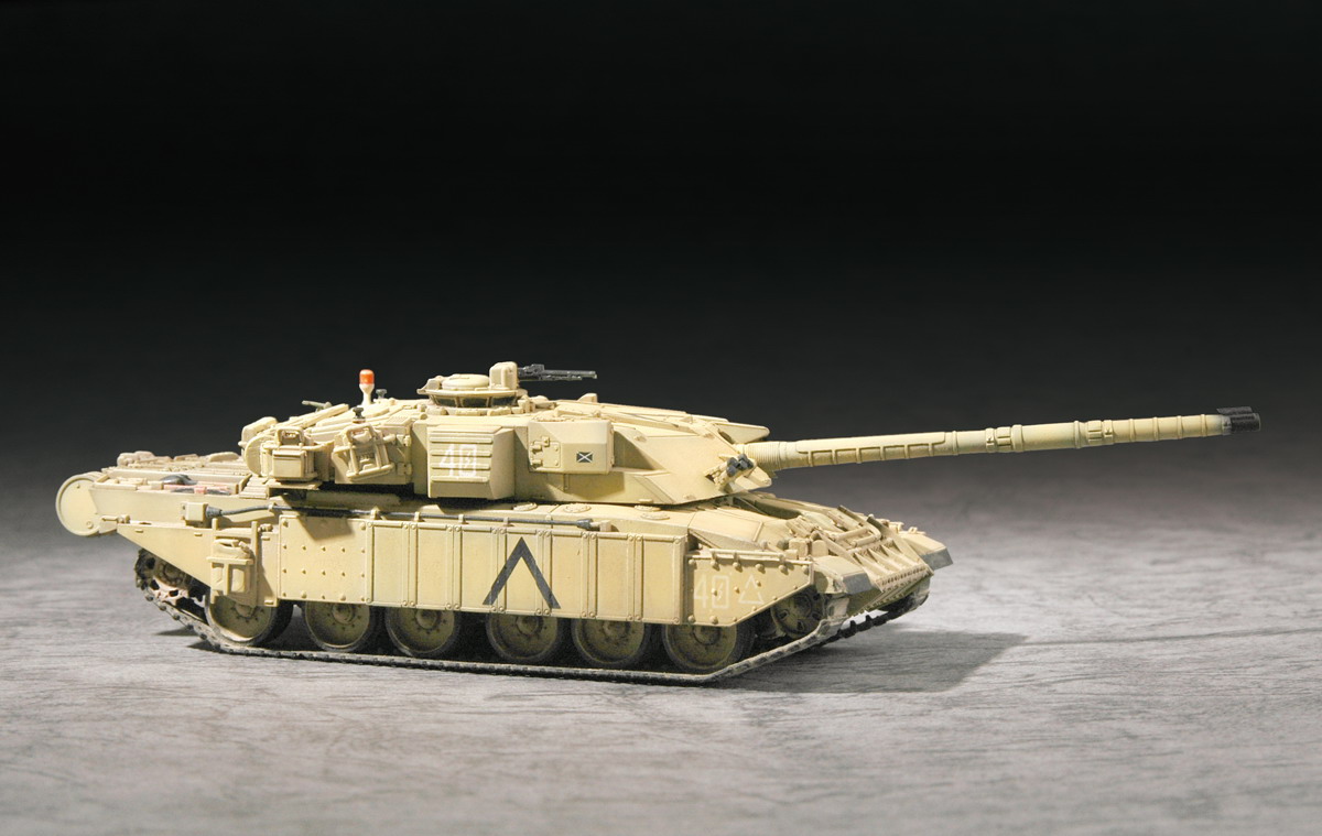 British Challenger 1MTB (Desert Version) 1/72