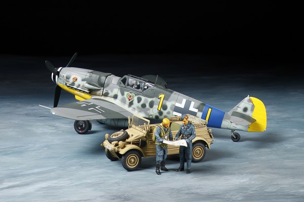 Messerschmit BF109 G-6 & Kübelwagen Type 82 1/48