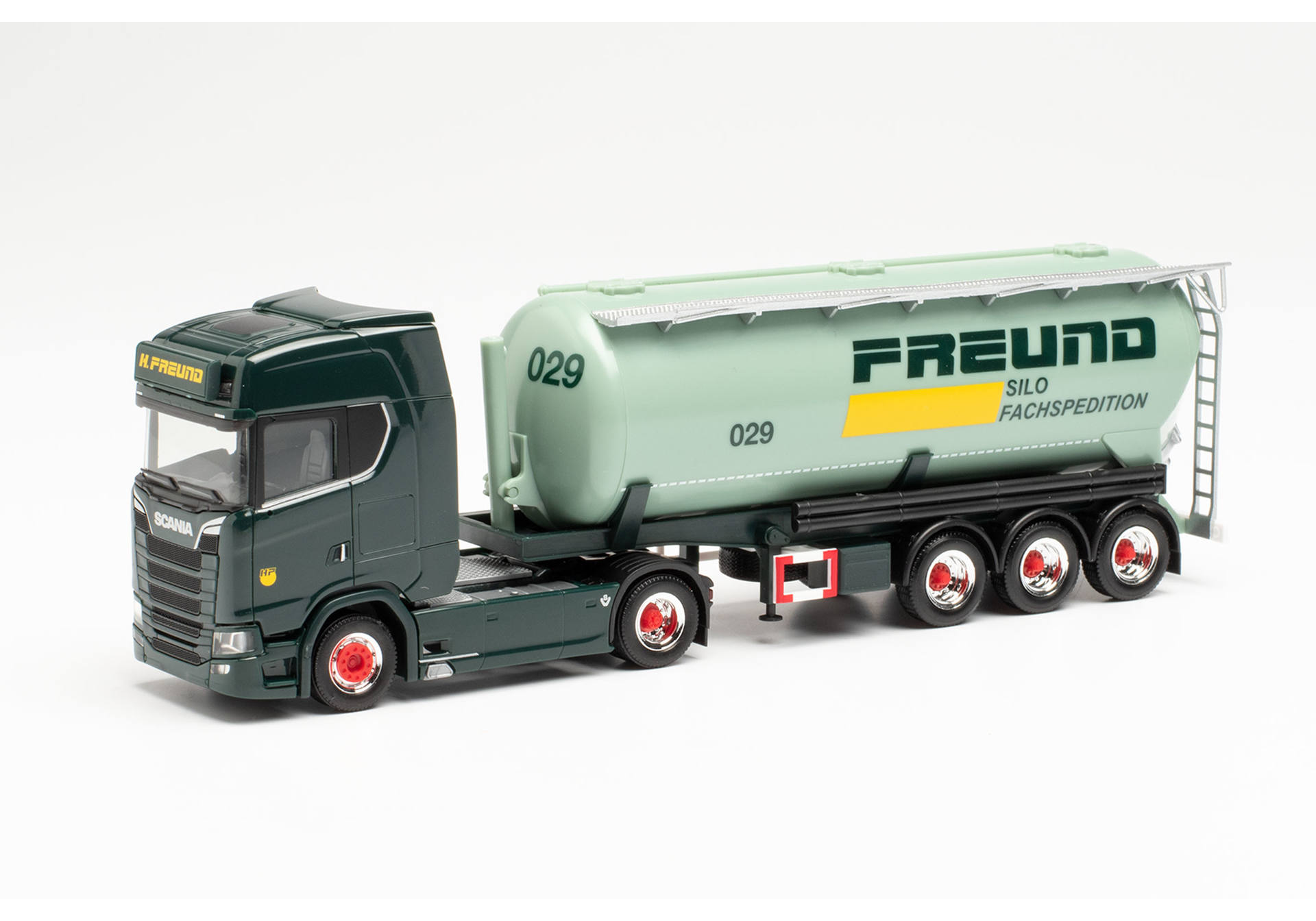 Scania CS 20 HD 40m³ bulk semitrailer 'Spedition Freund'