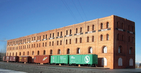 Shipping Warehouse Flat - Kit, Downtown Deco