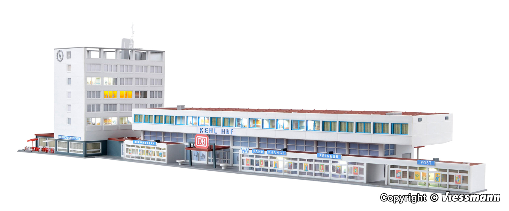 Järnvägsstation 'Kehl' med belysning