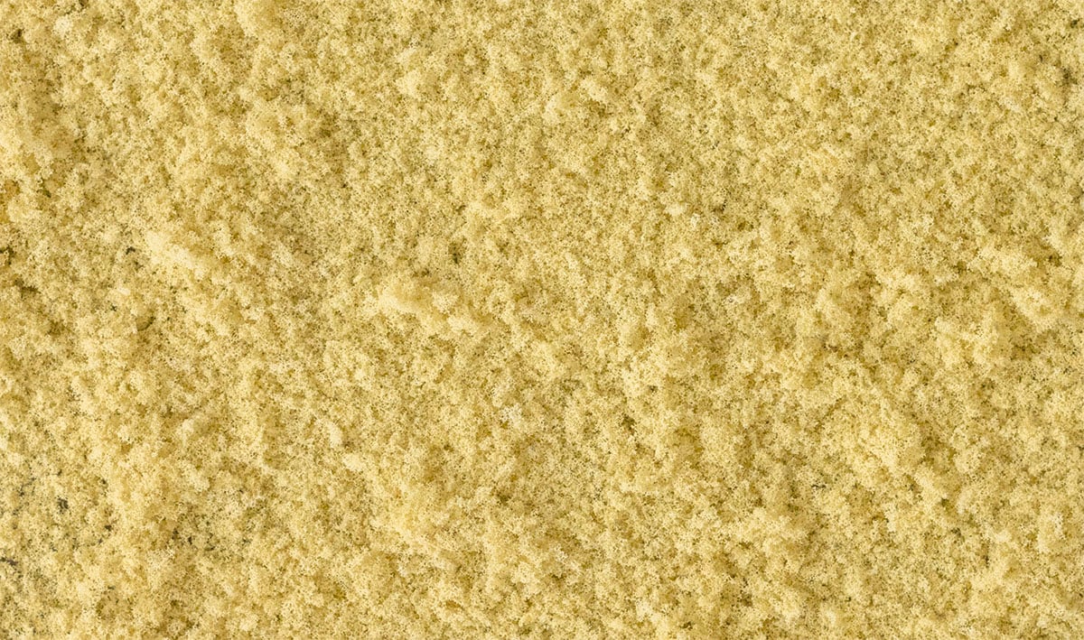 Coarse Turf. Yellow grass