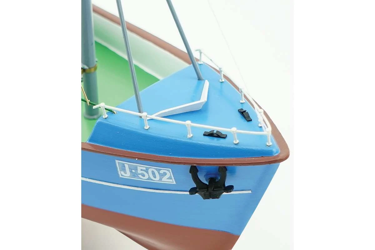 Progress,  wooden construction kit with plastic hull (1:60) - 2