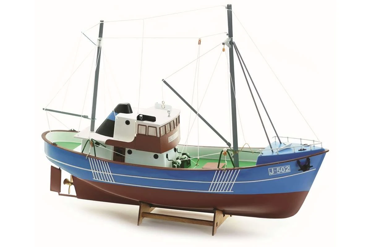 Progress,  wooden construction kit with plastic hull (1:60)