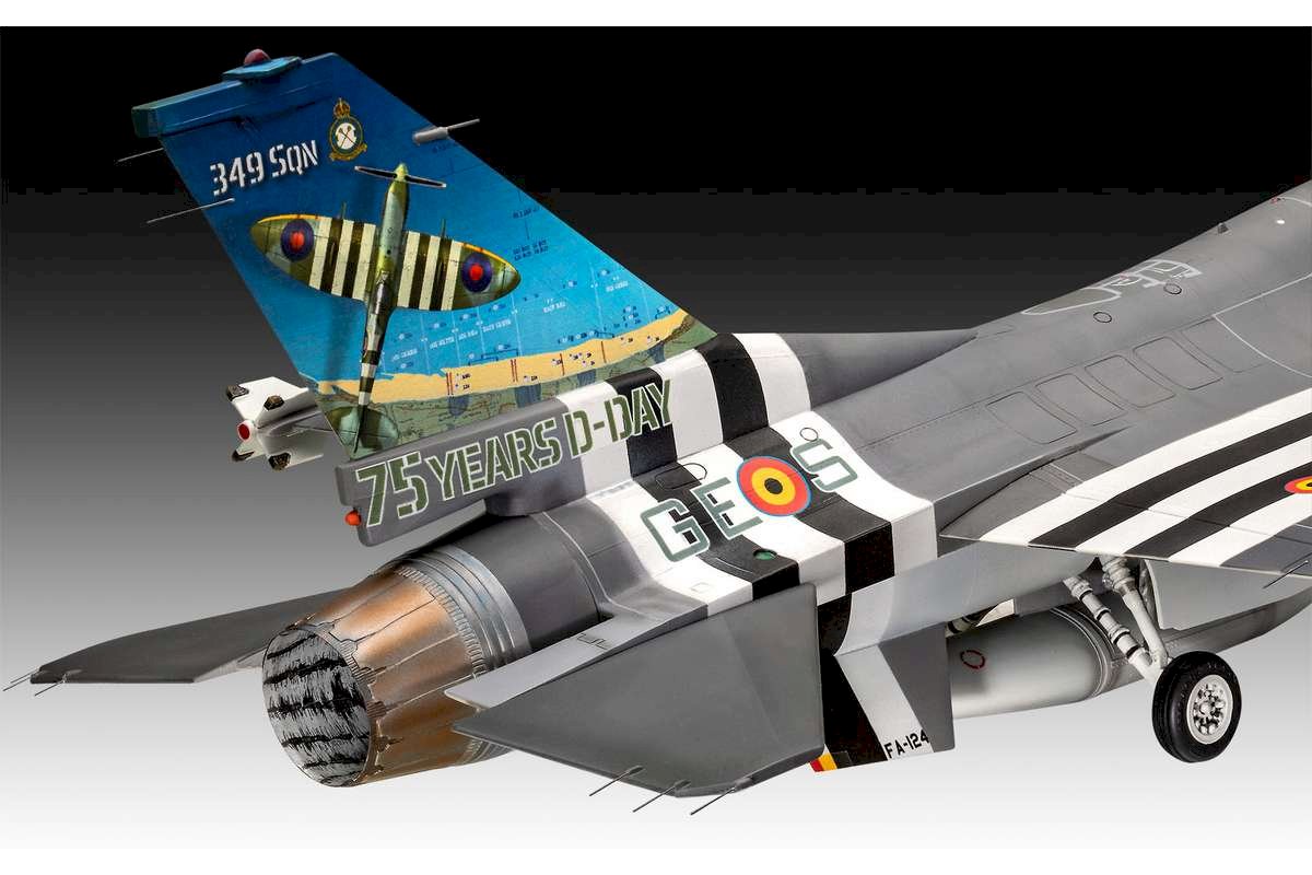 50th Anniversary F-16 Falcon 1:32 - 3
