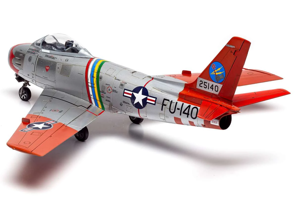 North American F-86F Sabre 1/48 - 3