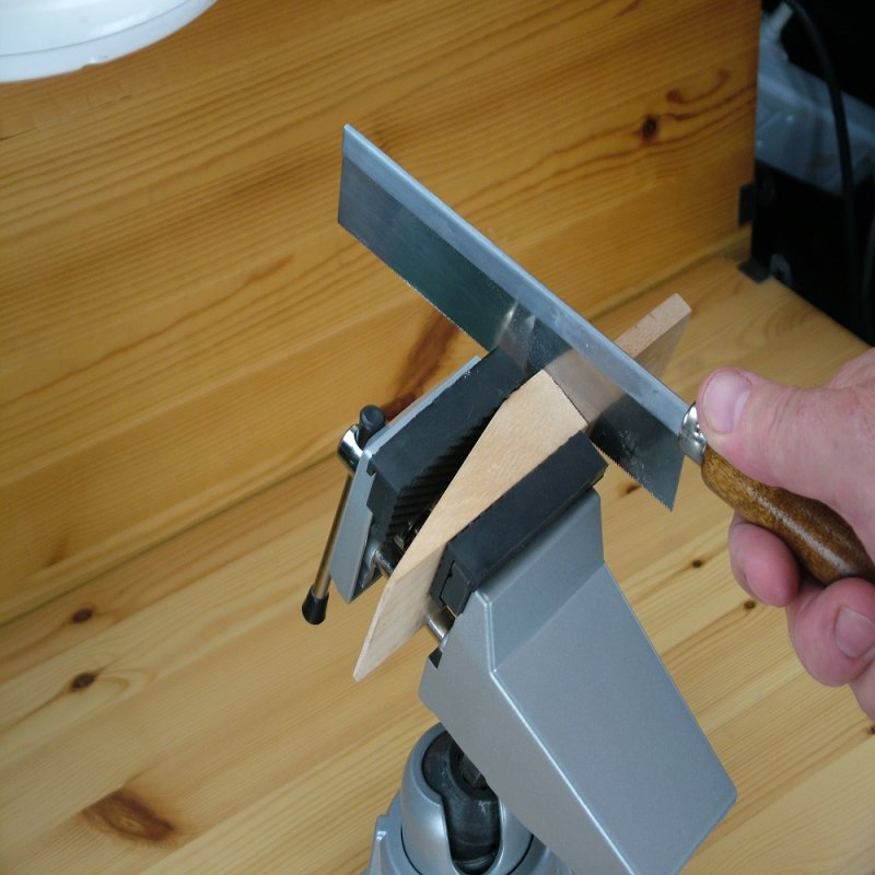 UNIVERSAL SUCTION VICE - 2