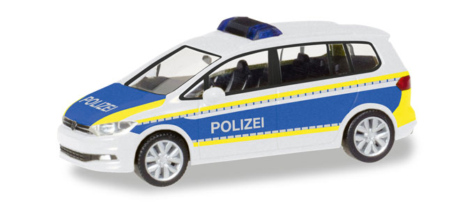 VW Touran Police car