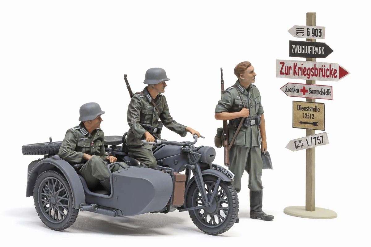 Tysk KS600 Motorcykel m. sidovagn  1/35