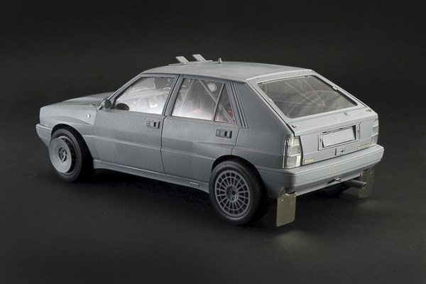 Lancia Delta HF Integrale 16V 1/12 - 3