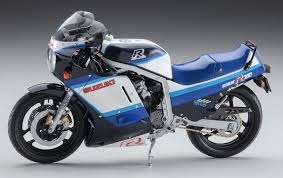 Suzuki Gsx-R750 (G) 1986 1/12