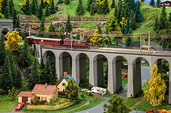 Viadukt i sten, böjd