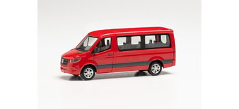 MB Sprinter ‘18 buss lågt tak, röd