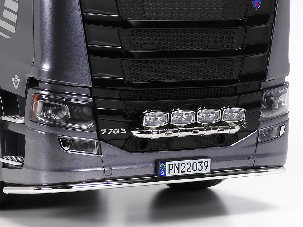 Scania 770 S 8x4/4 (Gun Metal Edition) 1/14 - 3