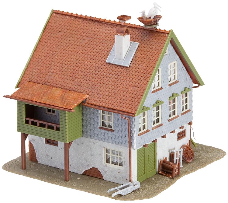 Haus mit Storchennest - 2